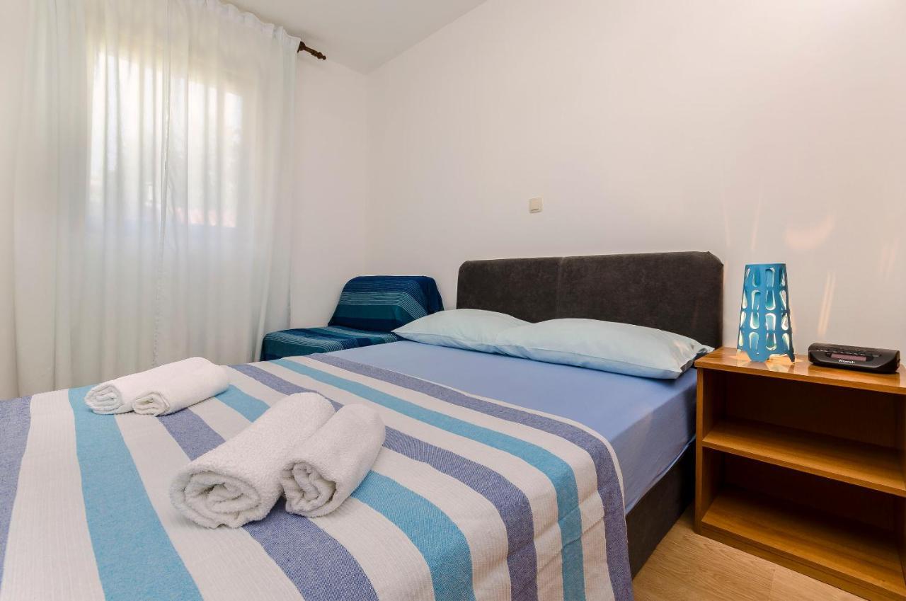 Apartment Milena Srima Esterno foto